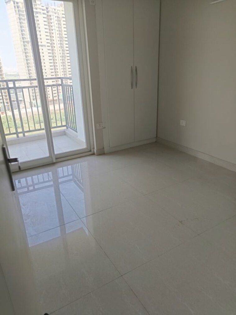 Room, eldeco-live-by-the-greens 3 Bedroom 1404 Sq.Ft. Apartment In Sector 150 Noida 10725359