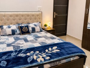 1 BHK Builder Floor For Rent in Saket