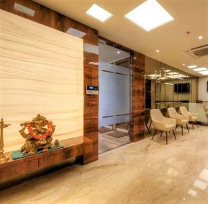  Office Space – Exterior View View at Palasia Square - for Rent