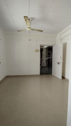 1 BHK Apartment For Rent in New Mhada Tower