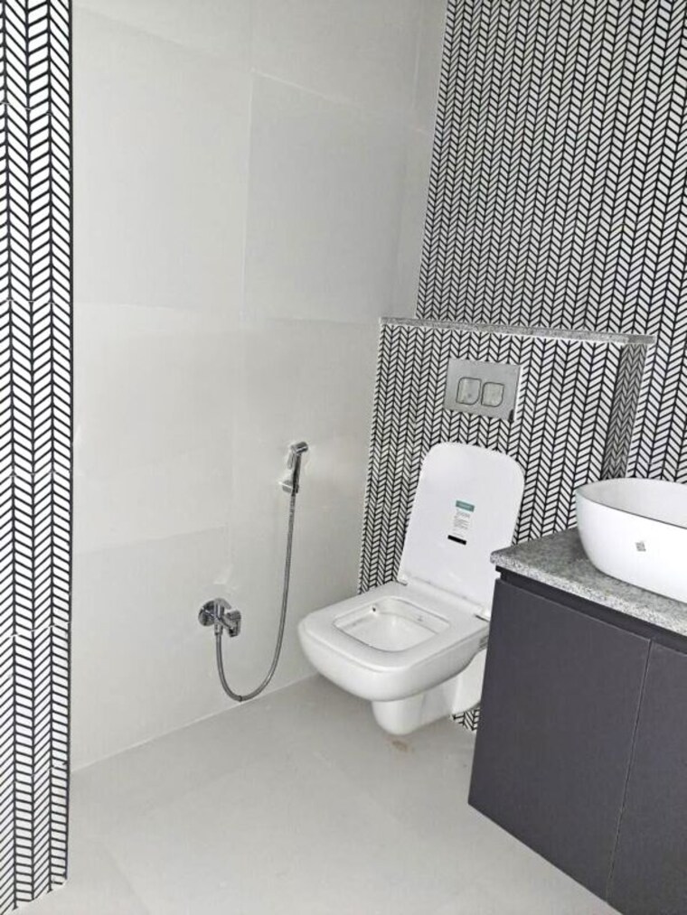 Bathroom, kharadi Commercial Office Space 2100 Sq.Ft. In Kharadi Pune 10725510