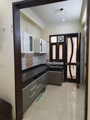 Kitchen in 1.5 BHK Builder Floor at Huda Staff Colony, Sector 46 – for Rent