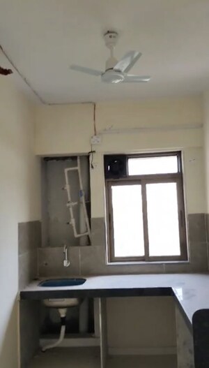 Room in 2 BHK Apartment at Labdhi Seabreeze, Wadala – for Rent