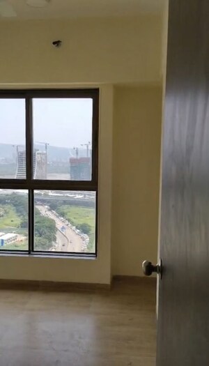 Room in 2 BHK Apartment at Labdhi Seabreeze, Wadala – for Rent