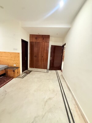 Furnished Amenities in 4 BHK Builder Floor at RWA Apartments Sector 108, Sector 108 – for Rent