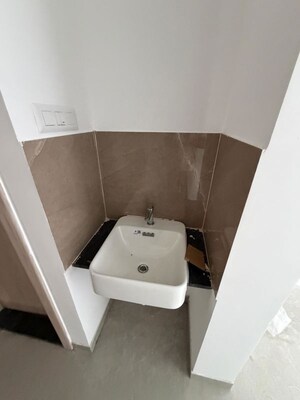 Furnished Amenities in 2 BHK Apartment at Zen Elite, Kharadi – for Sale