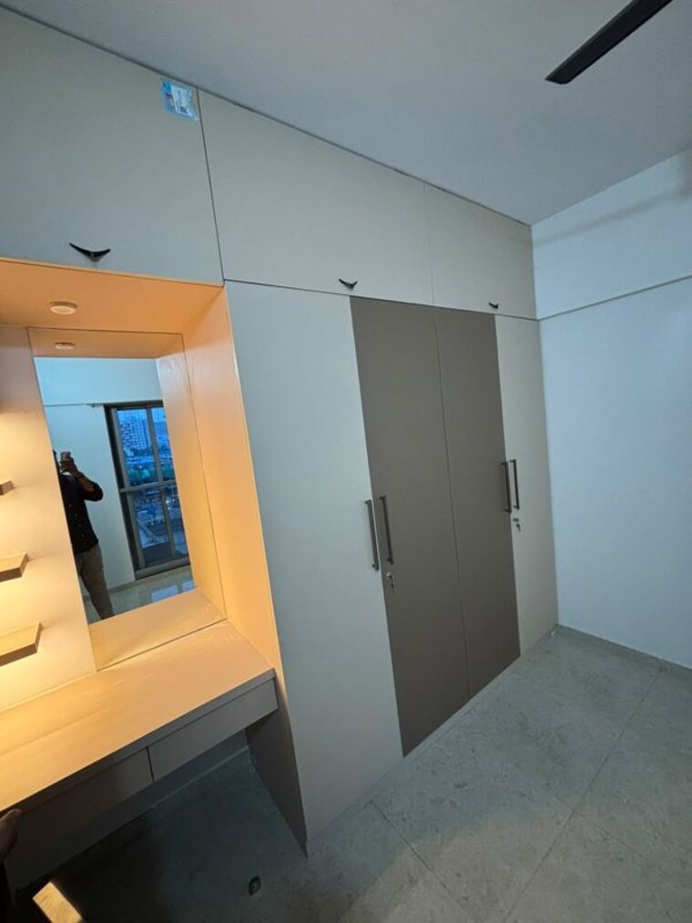 Master Bedroom, vilas-javdekar-yashwin-enchante 2.5 Bedroom 800 Sq.Ft. Apartment In Kharadi Pune 10725595