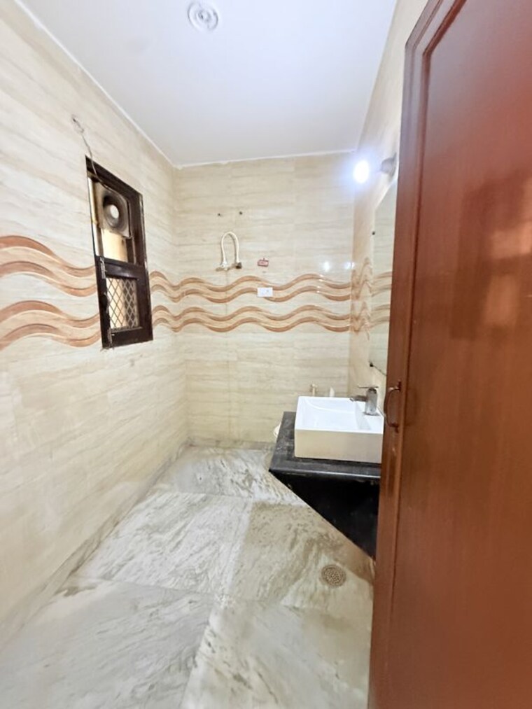 Bedroom, sector 44 5 Bedroom 2583 Sq.Ft. Independent House In Sector 44 Noida 10725600