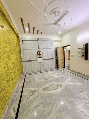 Balcony in 5 BHK Independent House at Sector 44 – for Rent