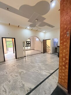 5 BHK +Independent House For Rent in Sector 44