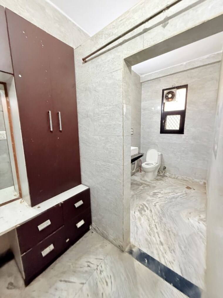 undefined, sector 44 5 Bedroom 2583 Sq.Ft. Independent House In Sector 44 Noida 10725600