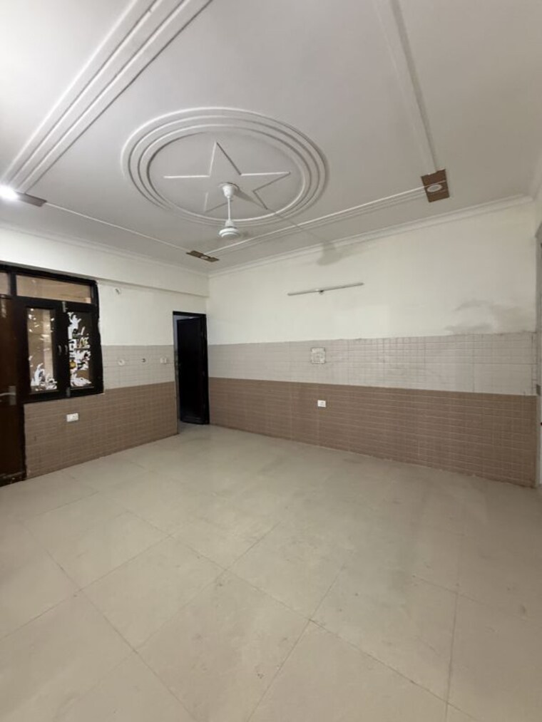 Bathroom, sector 44 5 Bedroom 2583 Sq.Ft. Independent House In Sector 44 Noida 10725600