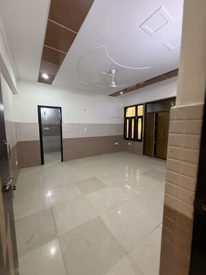 Staircase in 5 BHK Independent House at Sector 44 – for Rent