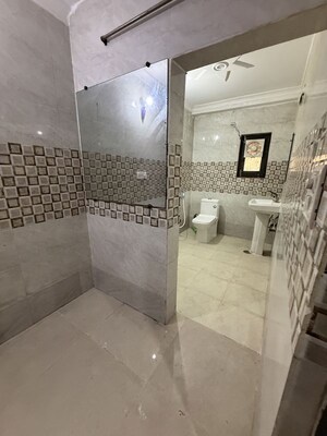 Bathroom in 5 BHK Independent House at Sector 44 – for Rent