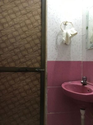 Bathroom in 1 BHK Apartment at Chembur – for Sale