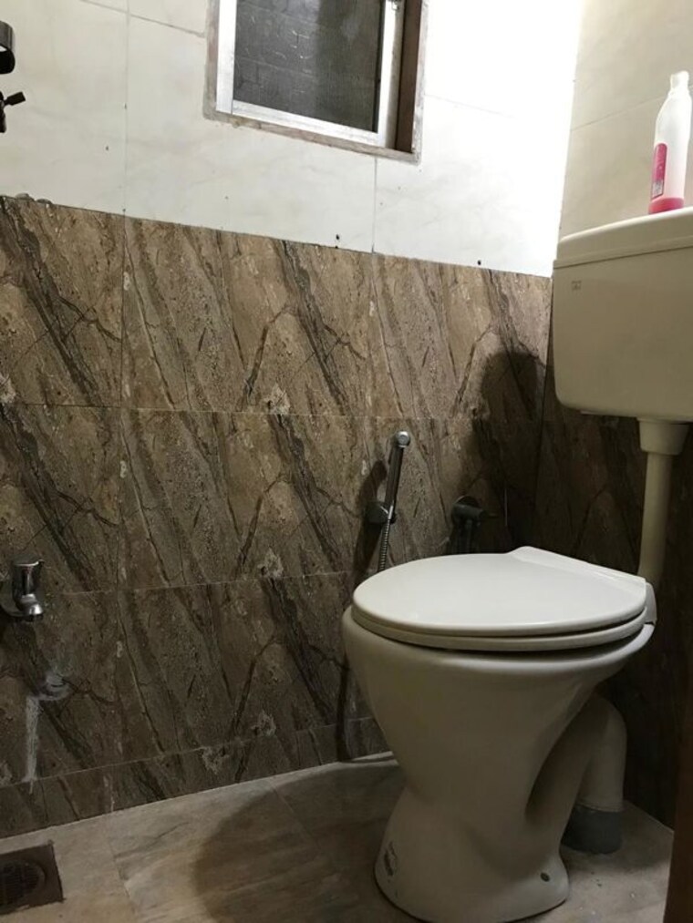 Bathroom, chembur 1 Bedroom 734 Sq.Ft. Apartment In Chembur Mumbai 10725584
