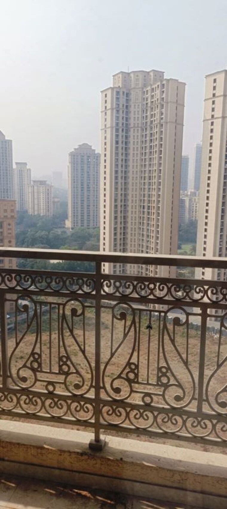 Balcony, hiranandani estate 3 Bedroom 1950 Sq.Ft. Apartment In Hiranandani Estate Thane 10725602