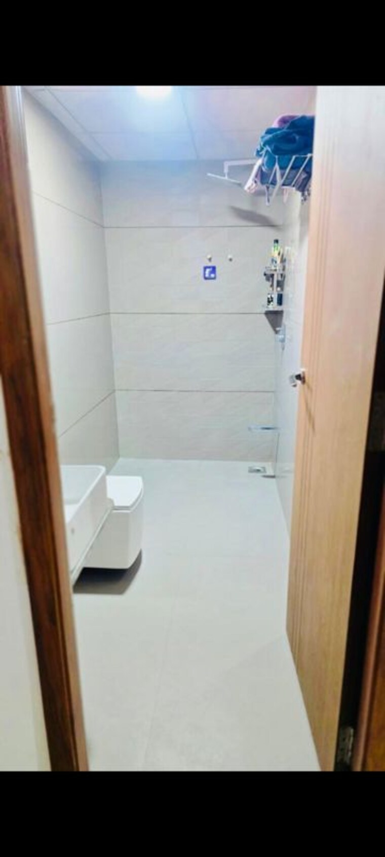 Bathroom, motherland-magnate-impression 3 Bedroom 1479 Sq.Ft. Apartment In Sola Ahmedabad 10725633