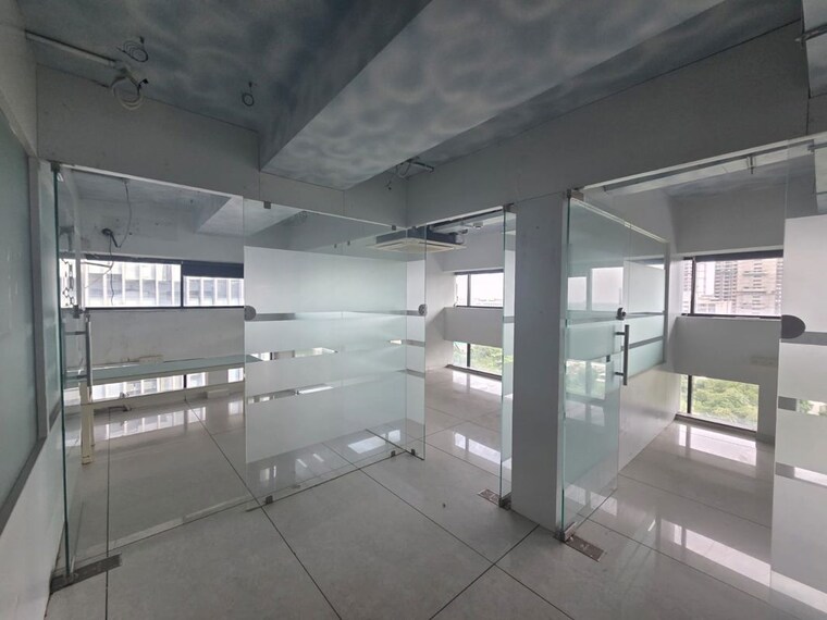  Parking, ambli Commercial Office Space 8690 Sq.Ft. In Ambli Ahmedabad 10725628