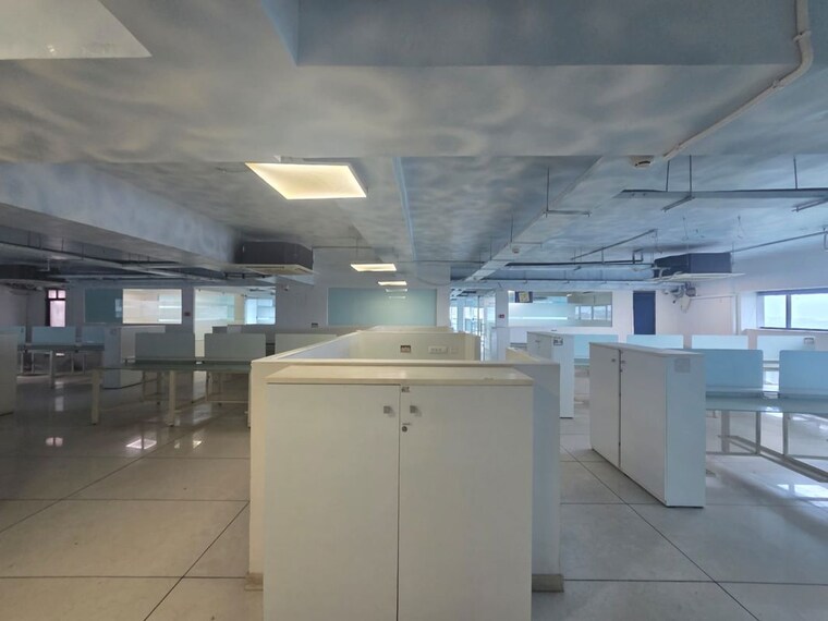 Team Area, ambli Commercial Office Space 8690 Sq.Ft. In Ambli Ahmedabad 10725628