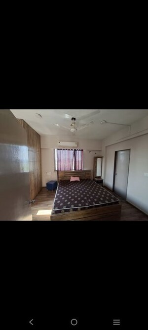 Bedroom in 3 BHK Apartment at Raisun Casa Elite, Near Nirma University On Sg Highway – for Rent