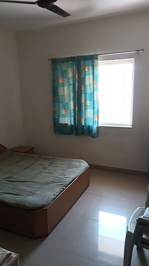 Room in 3 BHK Apartment at Bhojpal Shree Krishna Heights, Katara Hills – for Sale
