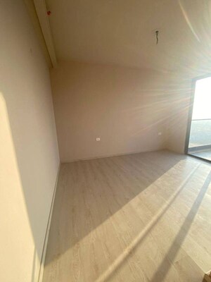 Room in 3 BHK Apartment at M3M Sky City, Sector 65 – for Sale