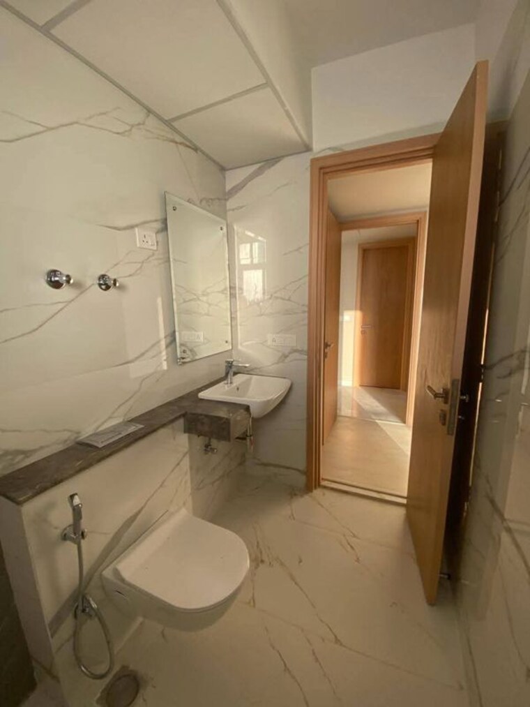Bathroom, m3m-sky-city 3 Bedroom 1828 Sq.Ft. Apartment In Sector 65 Gurgaon 10725722