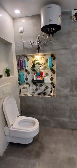Furnished Amenities in 4 BHK Apartment at Wardha rd – for Rent