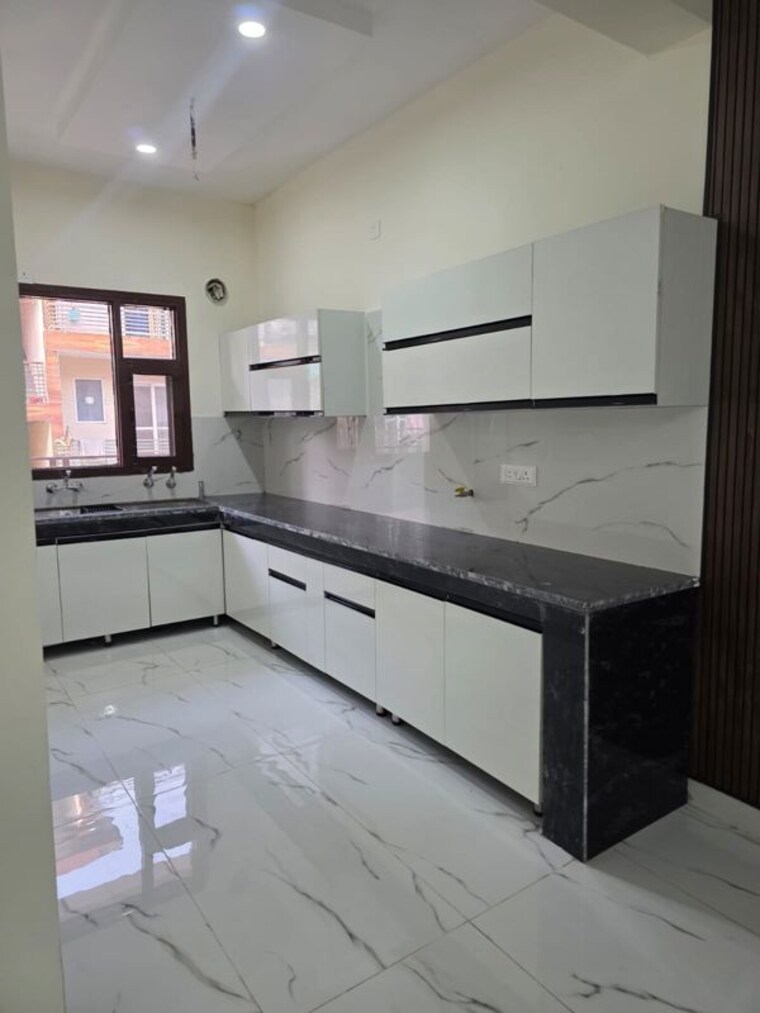 Kitchen, dhakoli 3.5 Bedroom 122 Sq.Yd. Builder Floor In Dhakoli Zirakpur 10725756