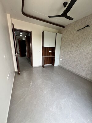 Staircase in 3 BHK Builder Floor at BPTP District 3, Sector 85 – for Sale