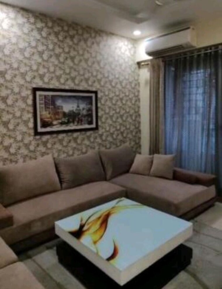 Bedroom, amar shaheed path 3 Bedroom 1900 Sq.Ft. Apartment In Amar Shaheed Path Lucknow 10725822