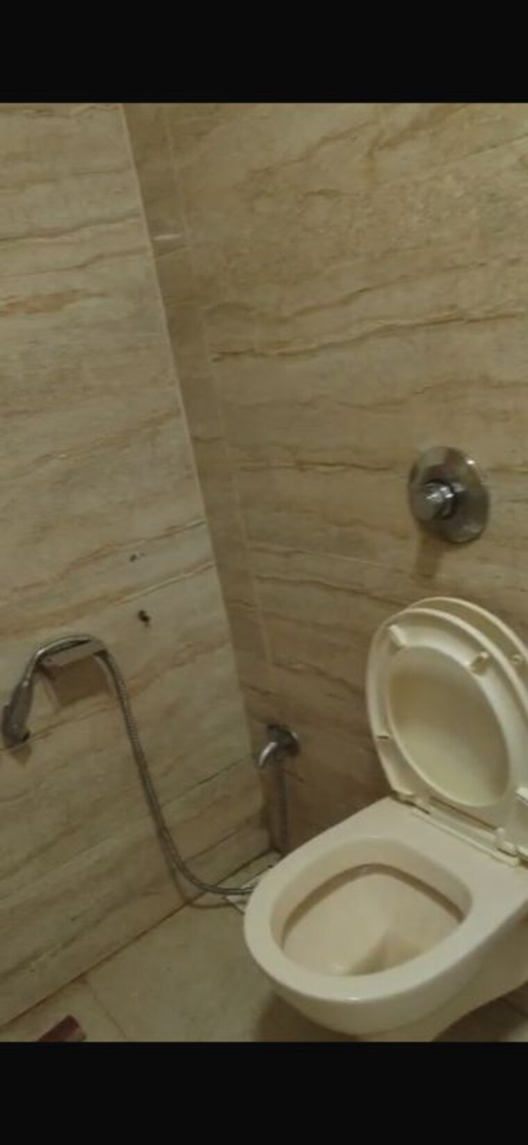 Bathroom, lodha-supremus Commercial Office Space 1172 Sq.Ft. In Wagle Industrial Estate Thane 10725831