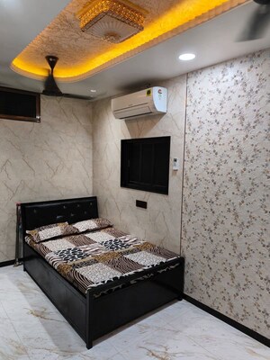 Bedroom in 2 BHK Apartment at Kabra Centroid, Santacruz East – for Rent