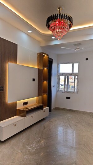 2 BHK Builder Floor For Sale in Pratap Vihar
