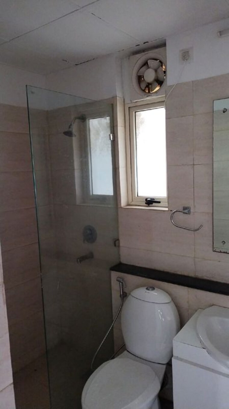 Bathroom, vatika-seven-lamps 2.5 Bedroom 1435 Sq.Ft. Apartment In Sector 82 Gurgaon 10725857