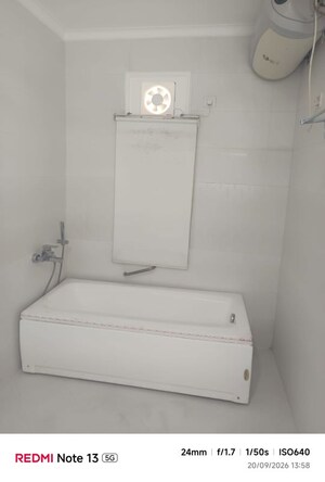 Bathroom in 4 BHK Villa at Jaypee Town Homes, Jaypee Greens – for Rent