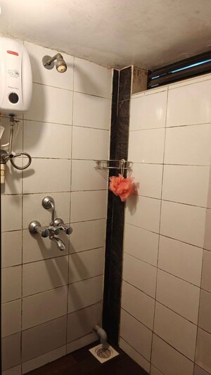 Bathroom in 1 RK Apartment at Vijaya Heights Matunga East, Matunga East – for Rent