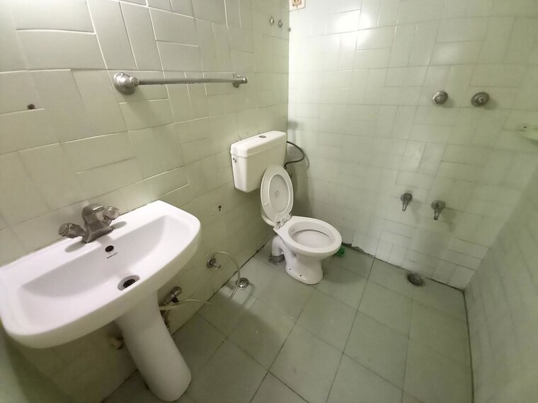 Bathroom, richmond town 2 Bedroom 1200 Sq.Ft. Apartment In Richmond Town Bangalore 10725921