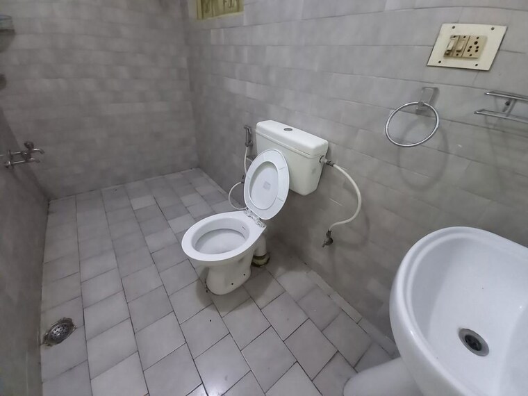 Bathroom, richmond town 2 Bedroom 1200 Sq.Ft. Apartment In Richmond Town Bangalore 10725921