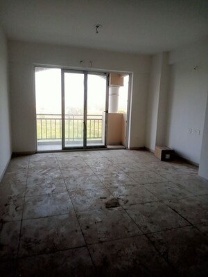 Room in 3 BHK Apartment at Sushma Valencia, International Airport Road – for Sale