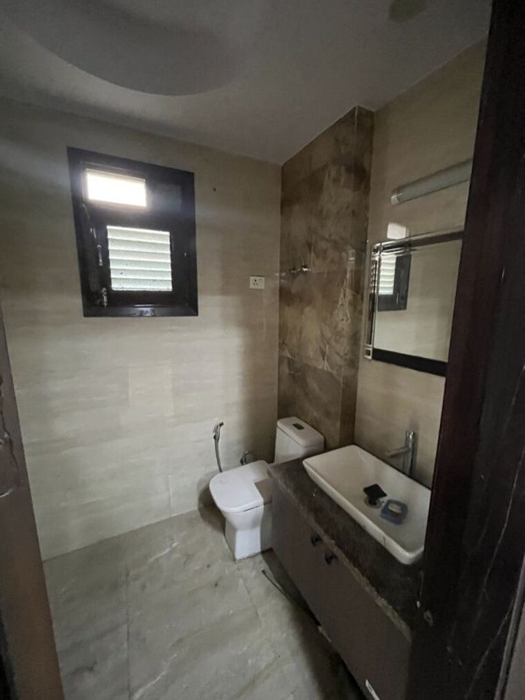 Kitchen, rajouri garden 3 Bedroom 160 Sq.Yd. Builder Floor In Rajouri Garden Delhi 10725987