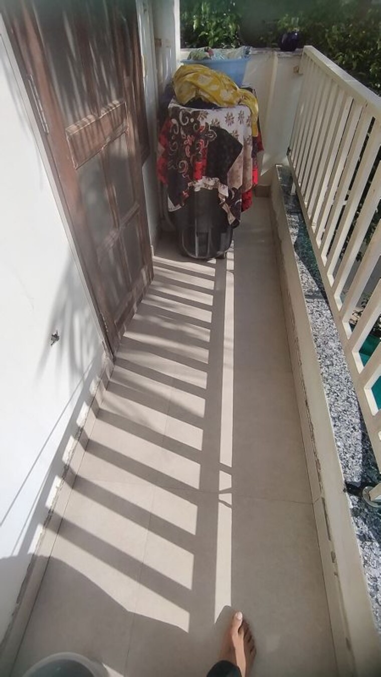 Balcony, sector 47 1 RK 400 Sq.Ft. Builder Floor In Sector 47 Gurgaon 10724196