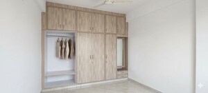 Furnished Amenities in 2 BHK Apartment at Sitabuldi – for Sale