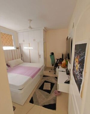 Team Area in 3 BHK Apartment at Omaxe The Palace, Gomti Nagar – for Rent