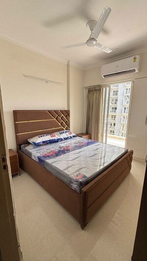 Bedroom in 2 BHK Apartment at Pareena Micasa, Sector 68 – for Rent