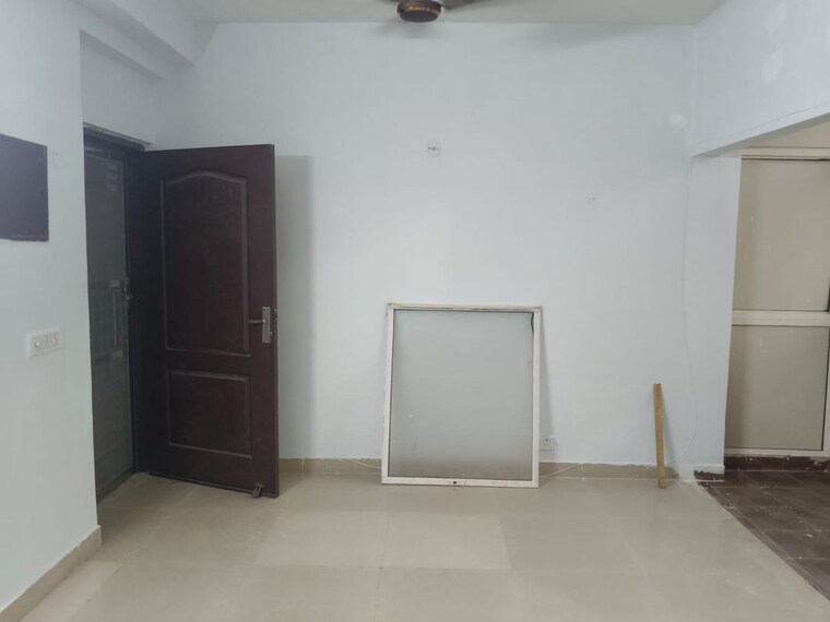Living Room, gardenia-golf-city 2 Bedroom 950 Sq.Ft. Apartment In Sector 75 Noida 10725992