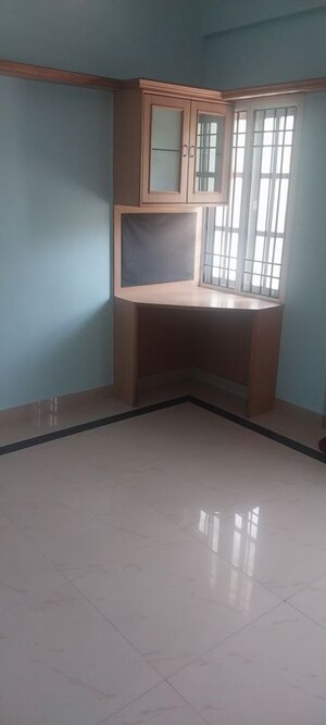 Room in 3 BHK Apartment at Basavanagudi – for Rent
