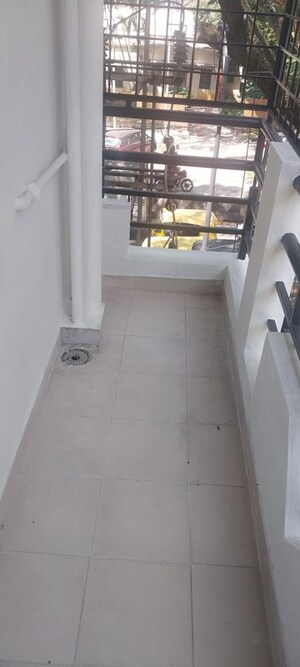 Room in 3 BHK Apartment at Basavanagudi – for Rent