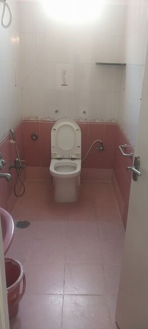 Bathroom in 3 BHK Apartment at Basavanagudi – for Rent